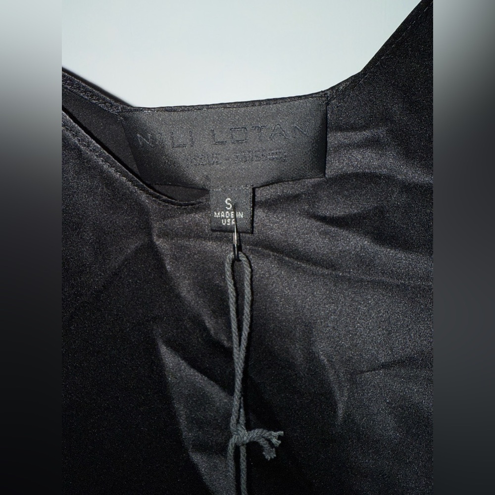Nili Lotan Isabella Silk Cami in black - Picture 11 of 16